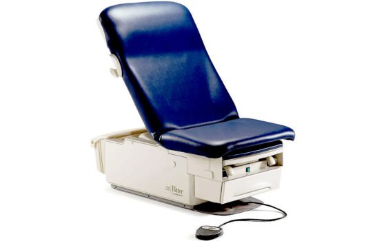 Ritter 222 Barrier-Free Power Examination Table